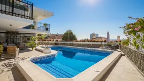 For sale Nueva Andalucia villa with 4 bedrooms