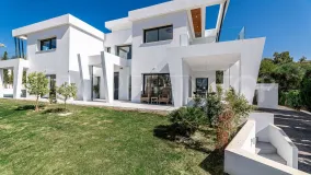 Se vende villa en Calahonda Playa