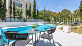 Se vende villa en Calahonda Playa