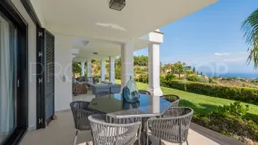Villa for sale in Marbella Hill Club with 6 bedrooms