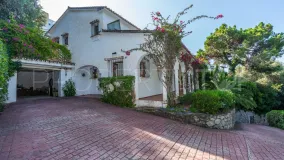 Se vende villa en Elviria de 3 dormitorios