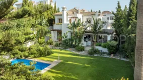 For sale villa in La Resina Golf with 4 bedrooms