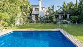 For sale villa in La Resina Golf with 4 bedrooms