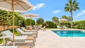 Villa for sale in La Resina Golf