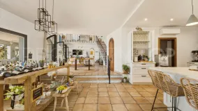 Buy villa in Mijas Pueblo with 6 bedrooms