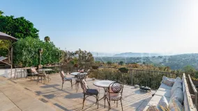 Buy villa in Alhaurin el Grande with 4 bedrooms