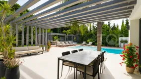Las Brisas villa for sale