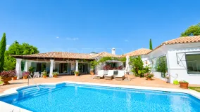 6 bedrooms villa for sale in Zona D