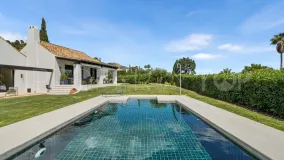Villa for sale in Cascada de Camojan with 4 bedrooms