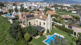 Villa con 5 dormitorios en venta en Linda Vista Alta