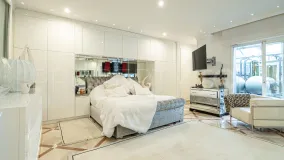 For sale Nueva Andalucia ground floor apartment with 2 bedrooms