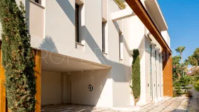 Villa de 5 dormitorios en venta en Los Monteros