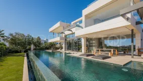 6 bedrooms Lomas del Virrey villa for sale