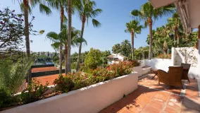 For sale 4 bedrooms duplex penthouse in Marina Puente Romano