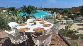 2 bedrooms Alcazaba Lagoon flat for sale