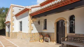 Villa in La Lluca for sale