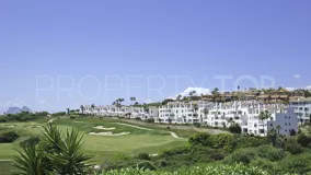 For sale apartment in Alcaidesa Costa with 3 bedrooms