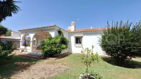Se vende villa en Arroyo Vaquero