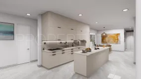 Buy apartment with 3 bedrooms in Estepona Centre