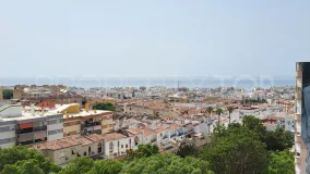 Apartment for sale in Avda de Andalucia - Sierra de Estepona with 3 bedrooms