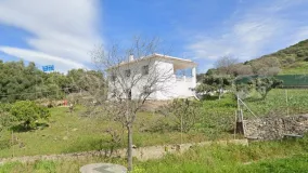 Country house in Guadalobon for sale