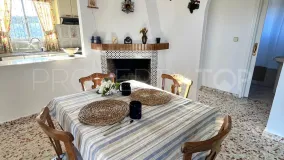 Country house in Guadalobon for sale