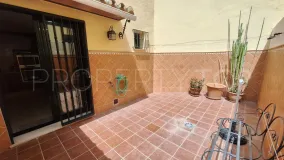 Se vende adosado en Estepona Ciudad de 6 dormitorios