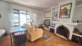 Se vende edificio con 5 dormitorios en Estepona Casco Antiguo