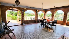 Se vende villa en Valle Romano