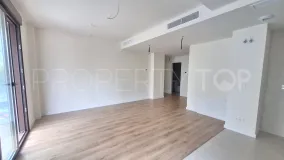 Apartment for sale in Estepona Town with 3 bedrooms