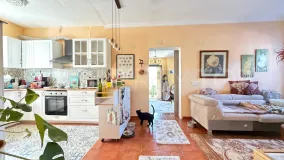 El Velerin country house for sale
