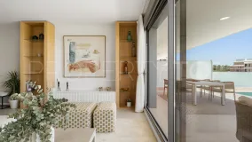 Buy Selwo ground floor apartment with 3 bedrooms