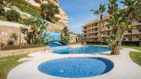 2 bedrooms apartment in Señorio de Aloha for sale