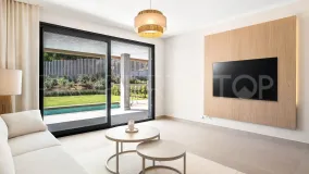 For sale ground floor apartment with 2 bedrooms in Los Altos de los Monteros
