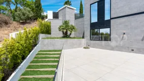 Villa de 5 dormitorios a la venta en Benahavis