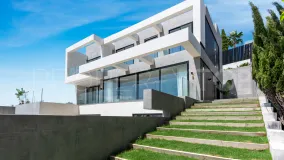 Villa de 5 dormitorios a la venta en Benahavis