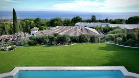 Villa a la venta en Marbella Golden Mile con 6 dormitorios