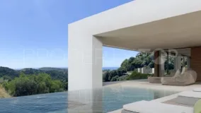 Villa con 3 dormitorios en venta en Benahavis