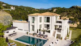 Villa en venta de 5 dormitorios en Benahavis