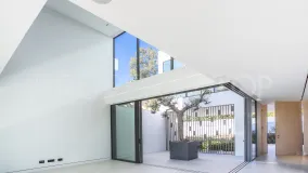 Villa for sale in Marbella Golden Mile