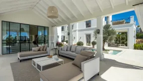 6 bedrooms Marbella villa for sale
