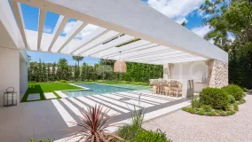 5 bedrooms villa for sale in Marbella