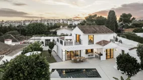 Chalet en venta en Linda Vista Baja