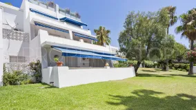Se vende apartamento en Nueva Andalucia con 3 dormitorios