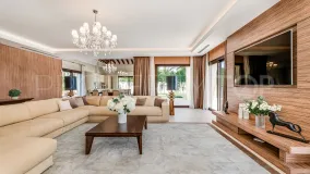 For sale Los Naranjos 5 bedrooms villa
