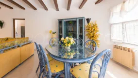 Buy villa in Pinosol with 3 bedrooms