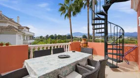 Ático de 2 dormitorios a la venta en Park Beach