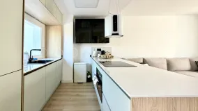 Se vende duplex en Paseo del Río de 4 dormitorios