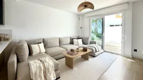 Se vende duplex en Paseo del Río de 4 dormitorios