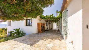 Buy Tarifa 4 bedrooms villa
